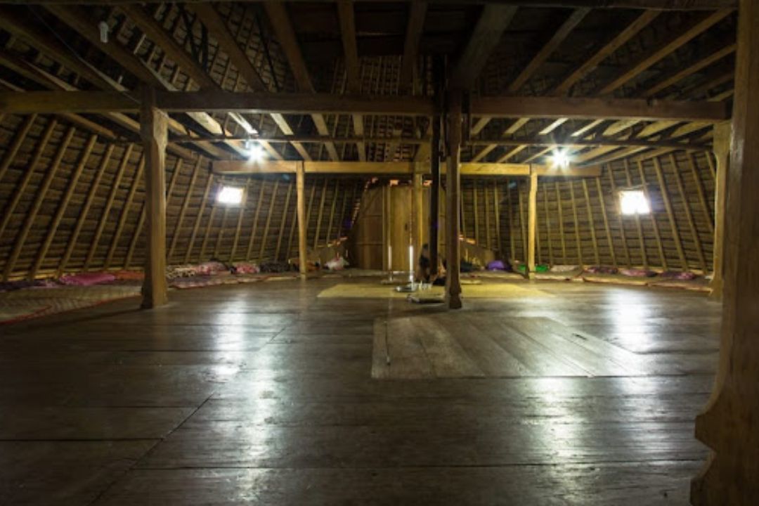 Interior wae rebo