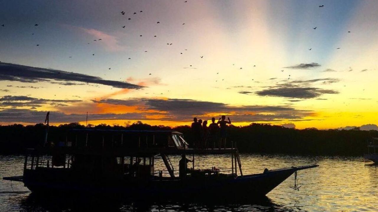 Kalong Island