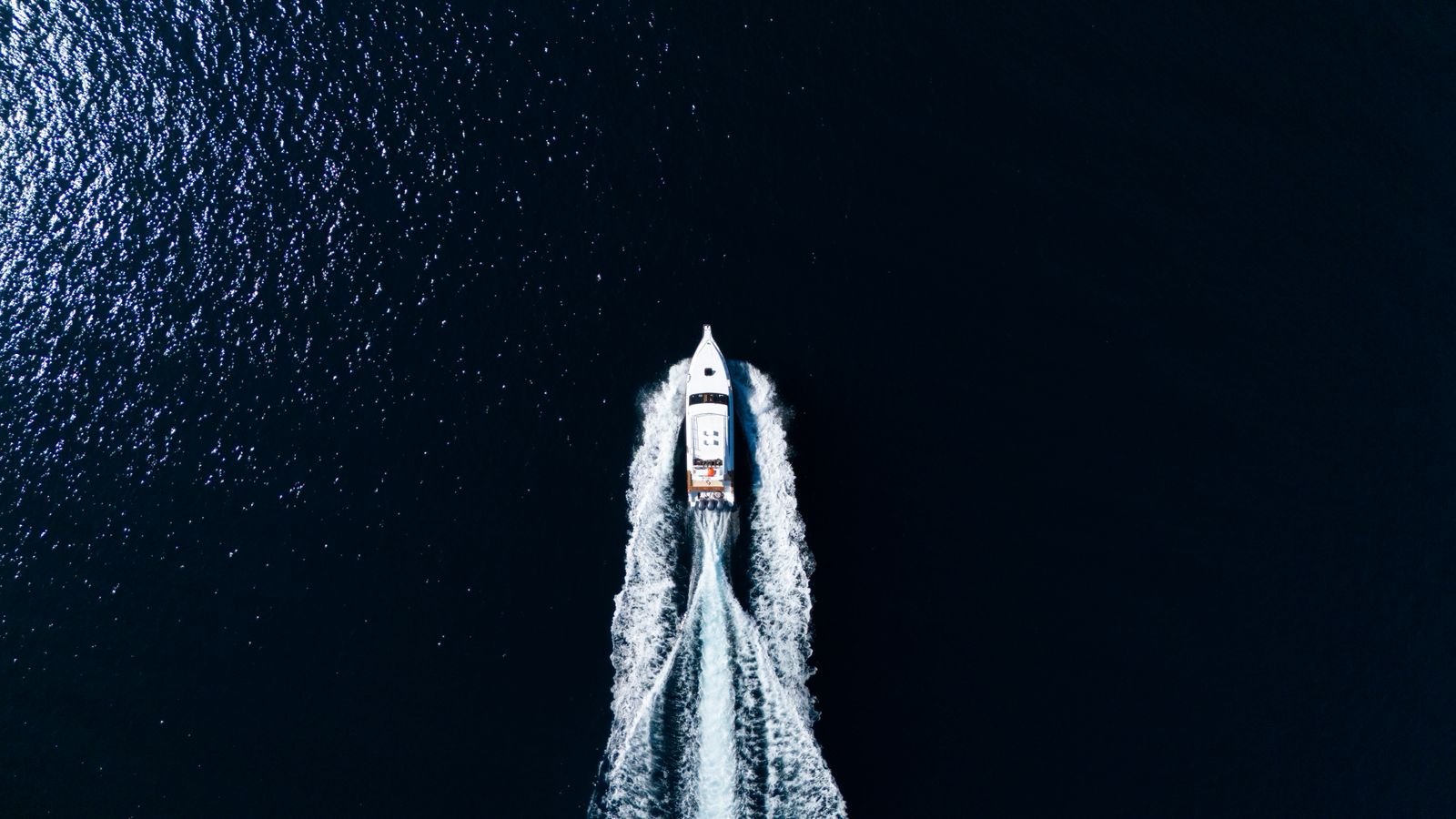 Luxury Speed Boat