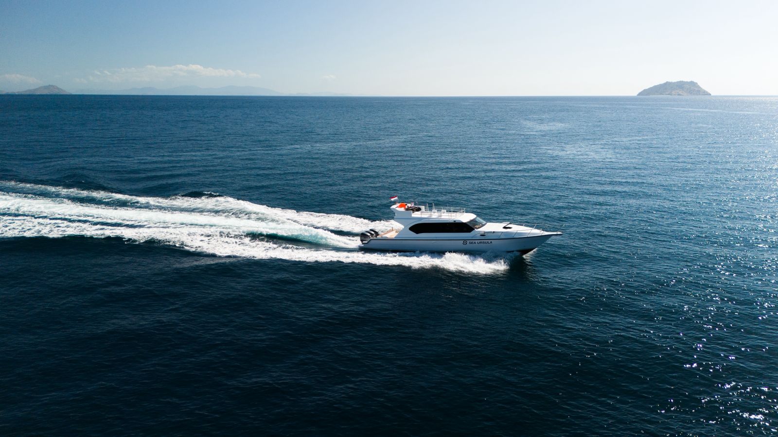 Luxury Speed Boat